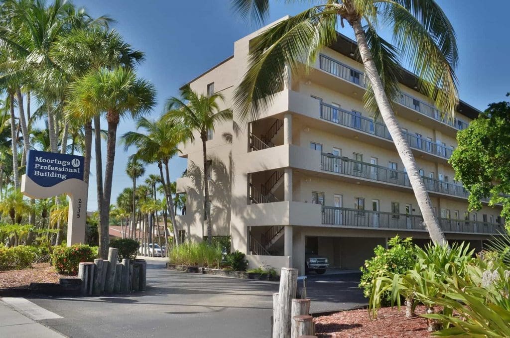 Naples Surgery Location