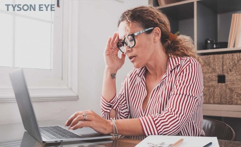 person suffering from dry eye understanding the ways to get rid of dry eye